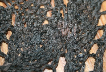 détail dentelle au tricot - défaut de teinture